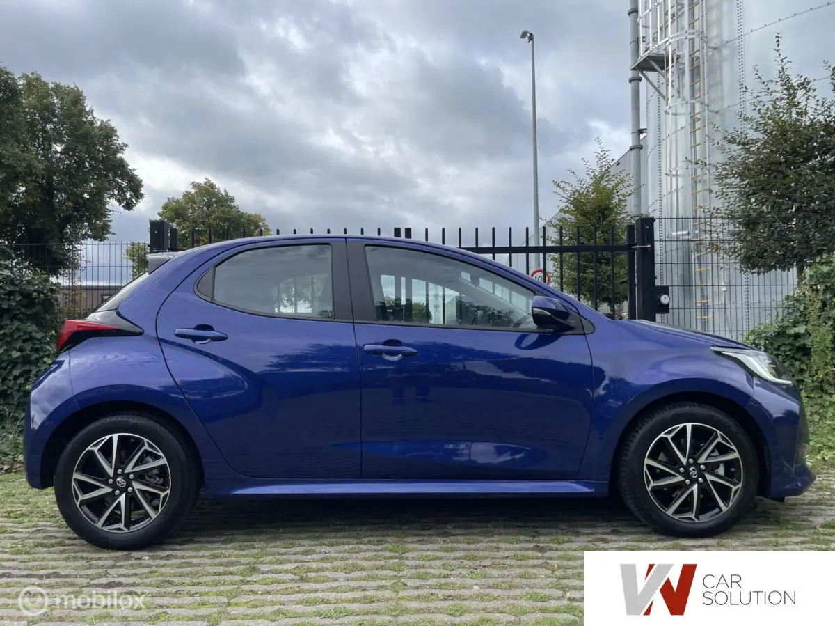 1.5 Hybrid Business Plus NL AUTO 1ste EIG CARPLAY