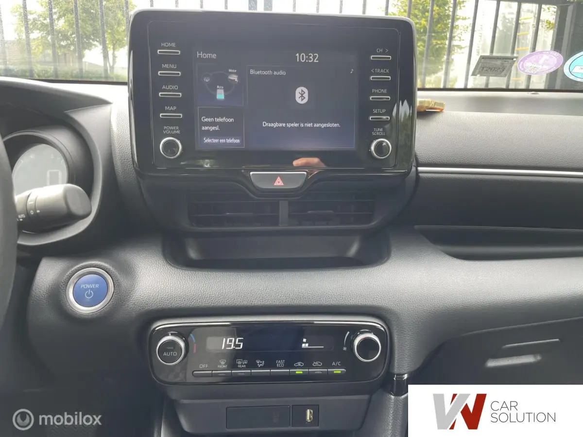 1.5 Hybrid Business Plus NL AUTO 1ste EIG CARPLAY