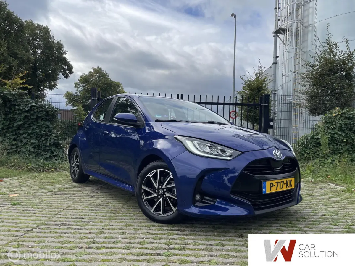 1.5 Hybrid Business Plus NL AUTO 1ste EIG CARPLAY