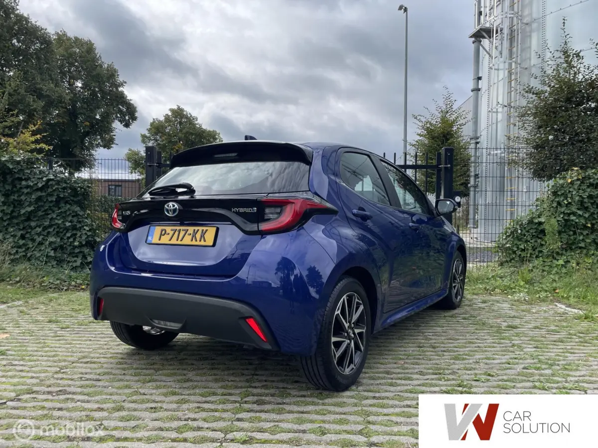 1.5 Hybrid Business Plus NL AUTO 1ste EIG CARPLAY