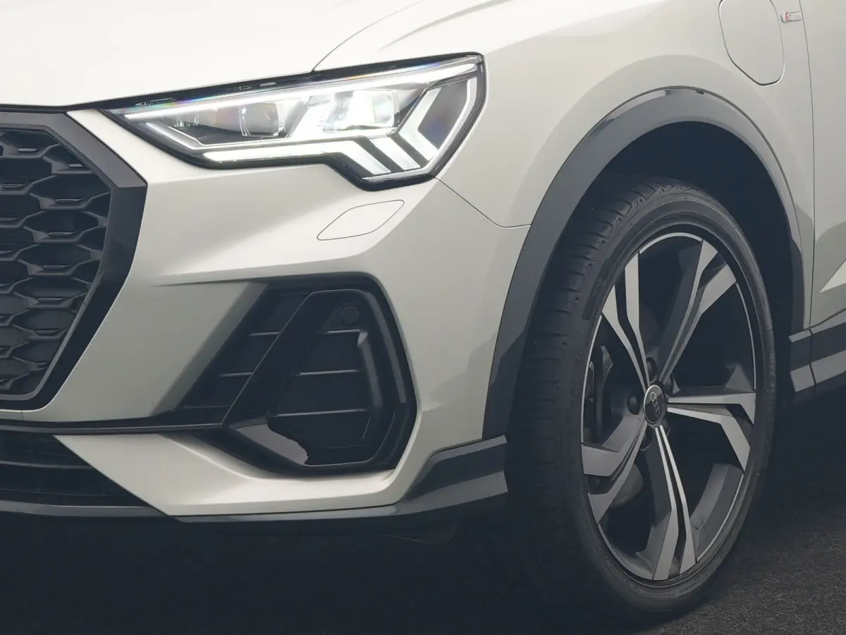 45 TFSI e 2x S Line PHEV 245pk Dealer O.H | Adaptive Cruise | Camera | Blis | Matrix LED | Sportstoelen Verwarmd | Sfeerverlichting | Navigatie | DAB | 20"L.M | Virtual | Plug In Hybrid |