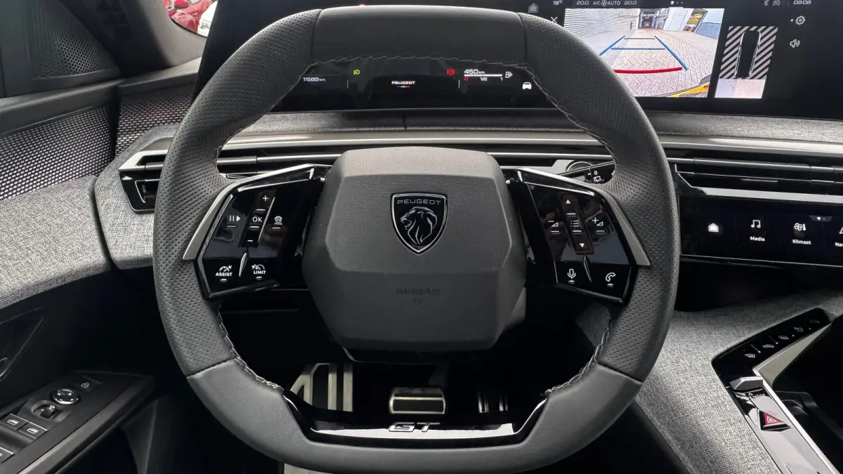 1.2 HYBRID 145PK 7-ZITS GT AUTOMAAT / NAVI / LEDER / CLIMA / FULL-LED / 19" LMV / KEYLESS / CAMERA / ADAPT. CRUISECONTROL / WINTERPAKKET / NIEUWSTAAT !!
