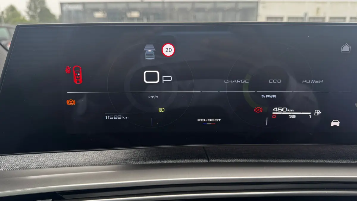 1.2 HYBRID 145PK 7-ZITS GT AUTOMAAT / NAVI / LEDER / CLIMA / FULL-LED / 19" LMV / KEYLESS / CAMERA / ADAPT. CRUISECONTROL / WINTERPAKKET / NIEUWSTAAT !!