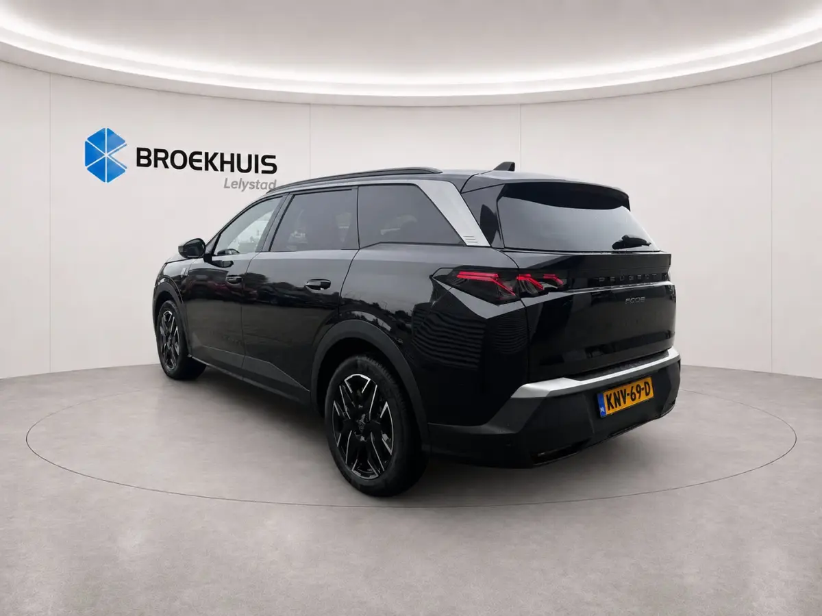 1.2 HYBRID 145PK 7-ZITS GT AUTOMAAT / NAVI / LEDER / CLIMA / FULL-LED / 19" LMV / KEYLESS / CAMERA / ADAPT. CRUISECONTROL / WINTERPAKKET / NIEUWSTAAT !!