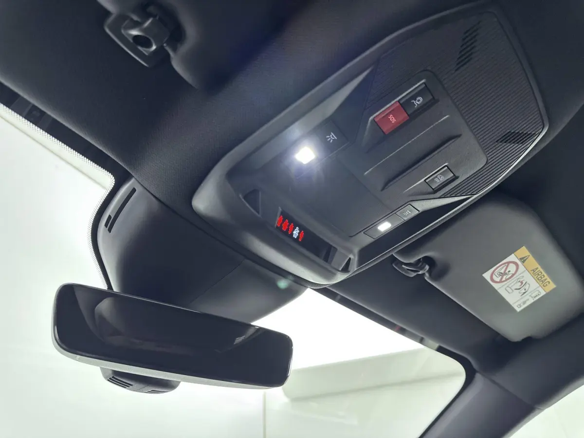 1.6 HYbrid GT 180 EAT8 | AGR Comfortstoelen | Handsfree achterklep | Stuurverwarming | Matrix LED