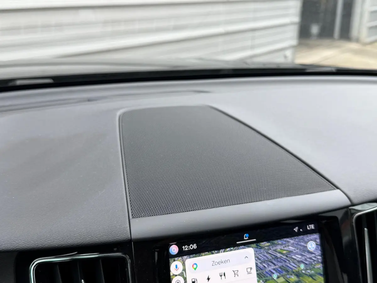 T6 350PK AWD Plus Black Edition | 21 inch | Contourstoelen | Harman Kardon | Nappa