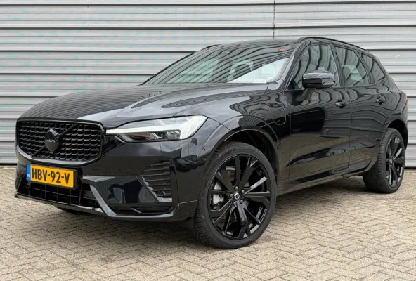 T6 350PK AWD Plus Black Edition | 21 inch | Contourstoelen | Harman Kardon | Nappa