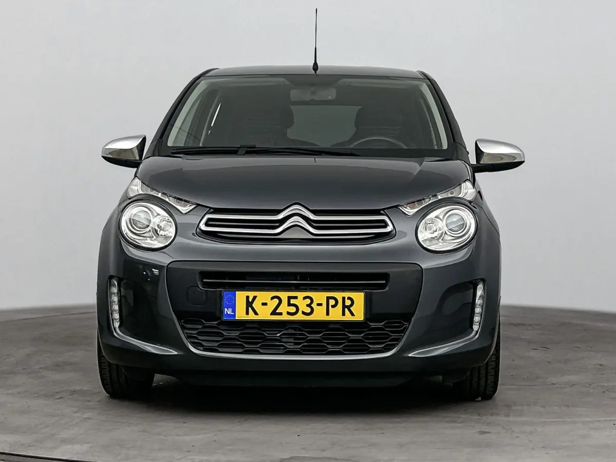 1.0 VTi Feel | Extra getinte ramen achter | Airco | Bluetooth | NL. auto |