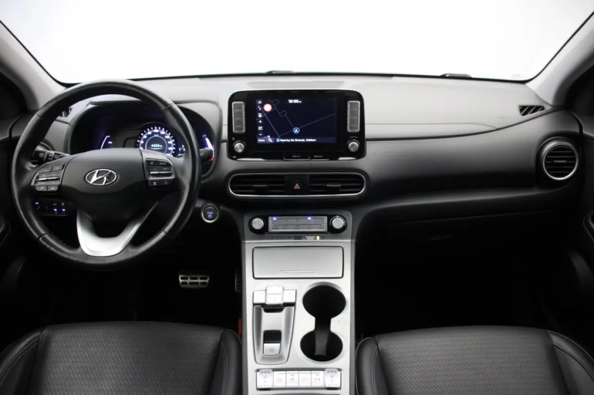 Premium 64 kWh - Carplay, Camera, Stoelverw, Half Leer, SOH 96,3%