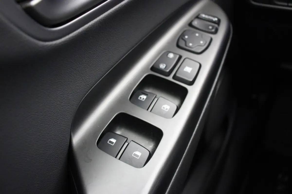 Premium 64 kWh - Carplay, Camera, Stoelverw, Half Leer, SOH 96,3%
