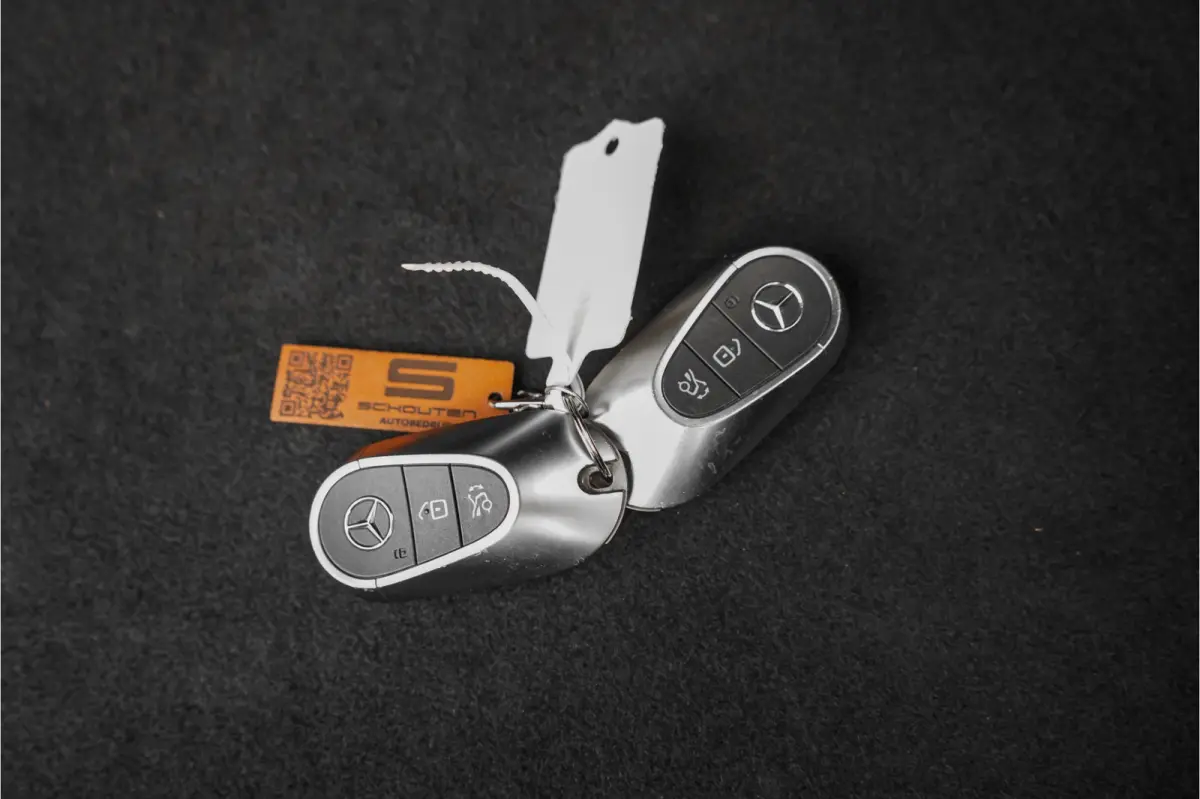 200 Launch Edition AMG Line Pano Trekhaak Camera Stoelverw