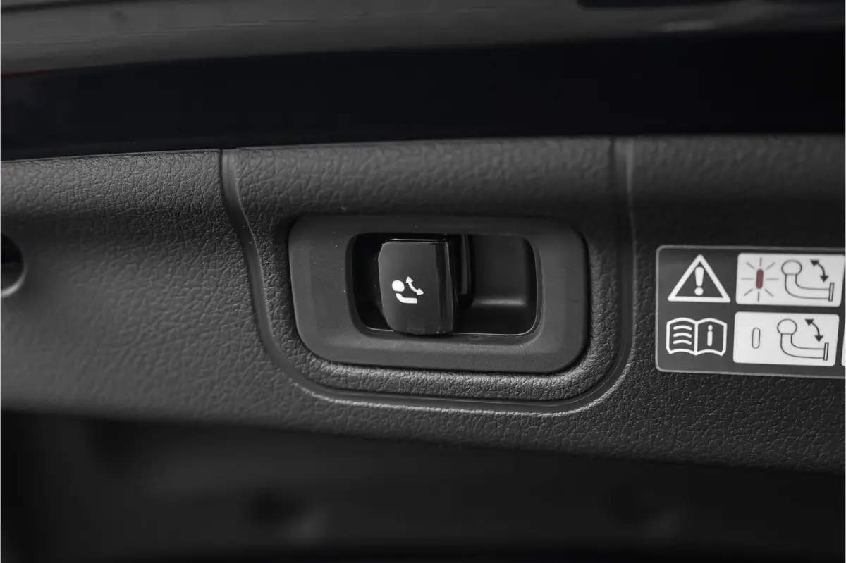200 Launch Edition AMG Line Pano Trekhaak Camera Stoelverw