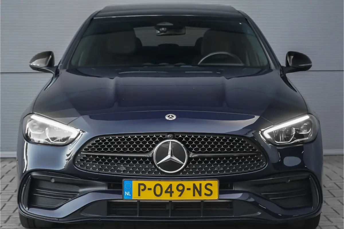 200 Launch Edition AMG Line Pano Trekhaak Camera Stoelverw
