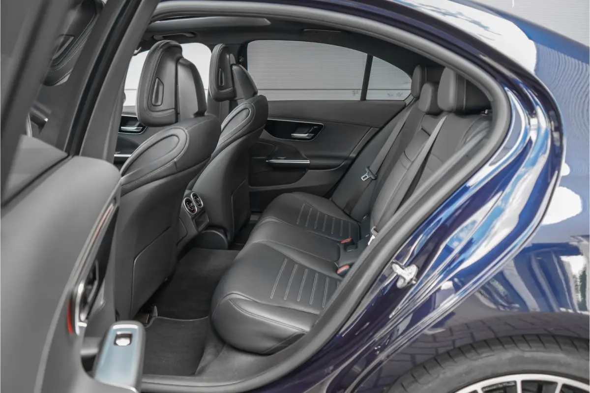 200 Launch Edition AMG Line Pano Trekhaak Camera Stoelverw