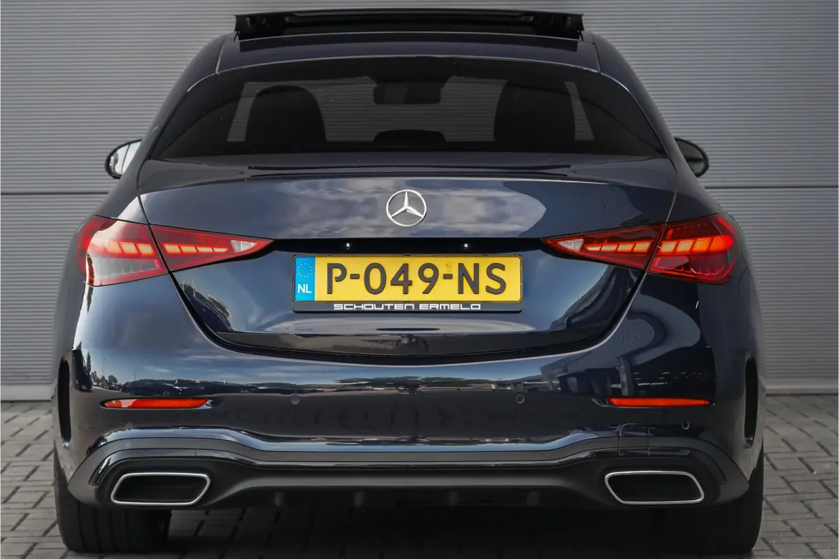 200 Launch Edition AMG Line Pano Trekhaak Camera Stoelverw