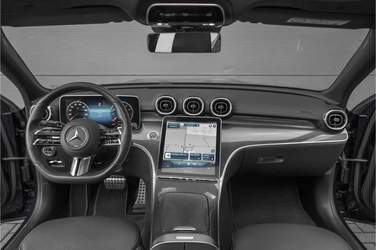 200 Launch Edition AMG Line Pano Trekhaak Camera Stoelverw
