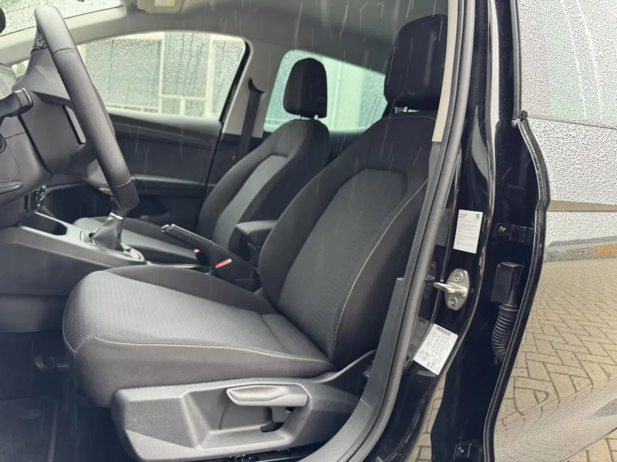 1.0 EcoTSI Style Business Connect | Digital Cockpit | Camera | CarPlay | Navigatie | Climate | Stoelverwarming | Cruise | Lichtmetaal