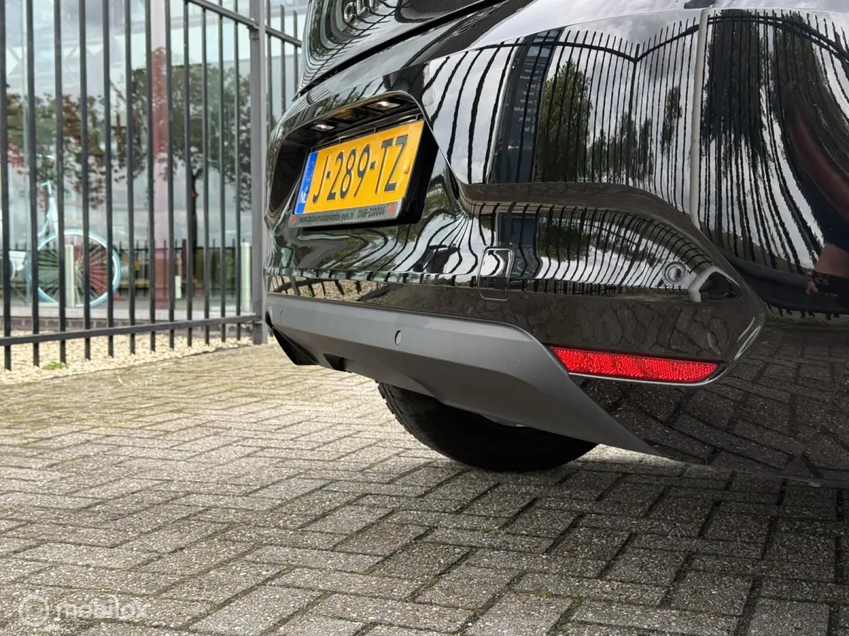1.0 TCe Business Zen|PDC|Carplay