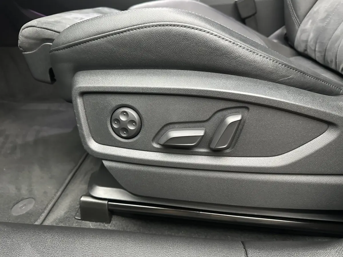 55 TFSI e S edition S-line | B&O | 360 camera | Trekhaak