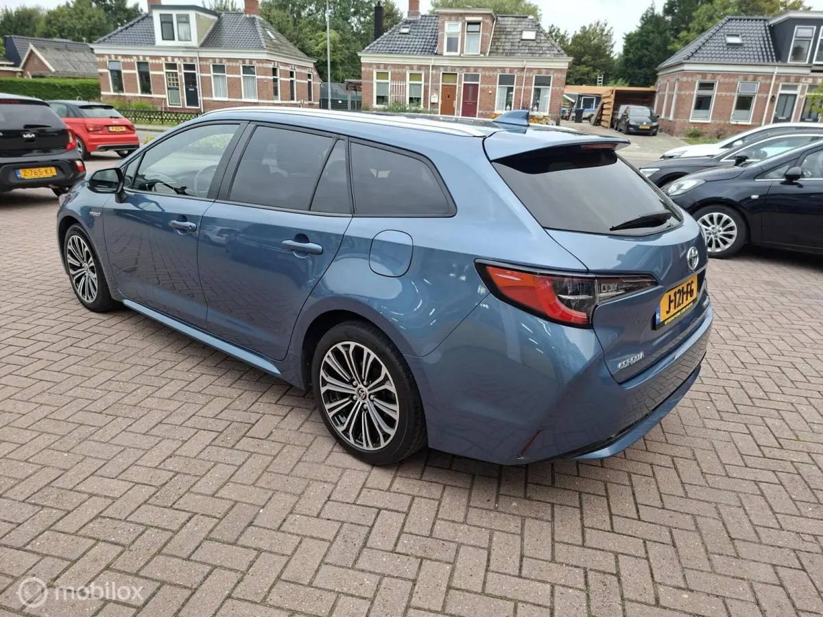 1.8 Hybrid Business Plus