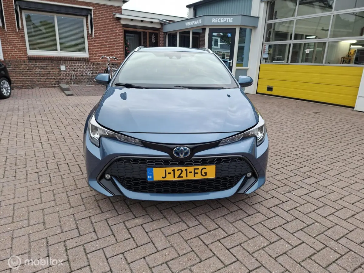 1.8 Hybrid Business Plus
