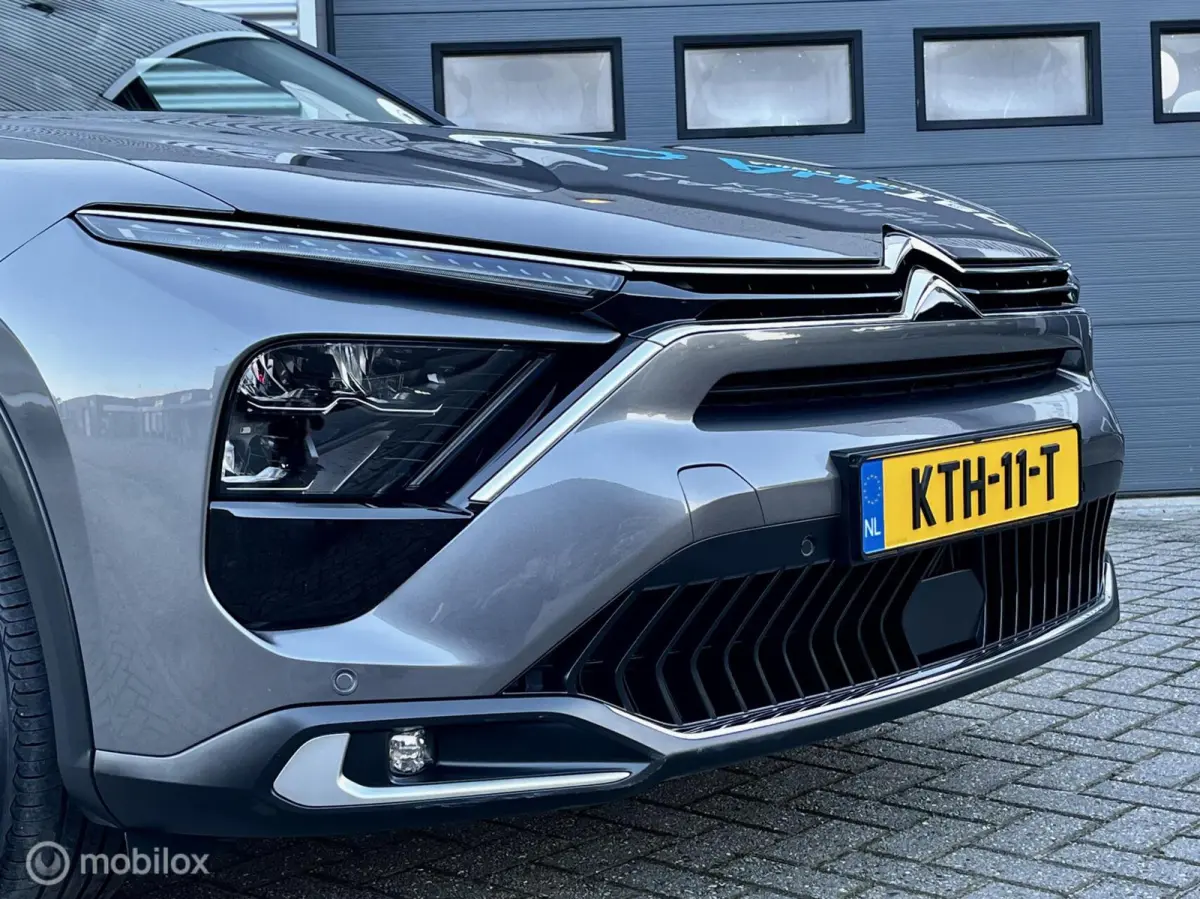 1.6 Plug-in Hybrid 225 Shine ACC Keyless All-in