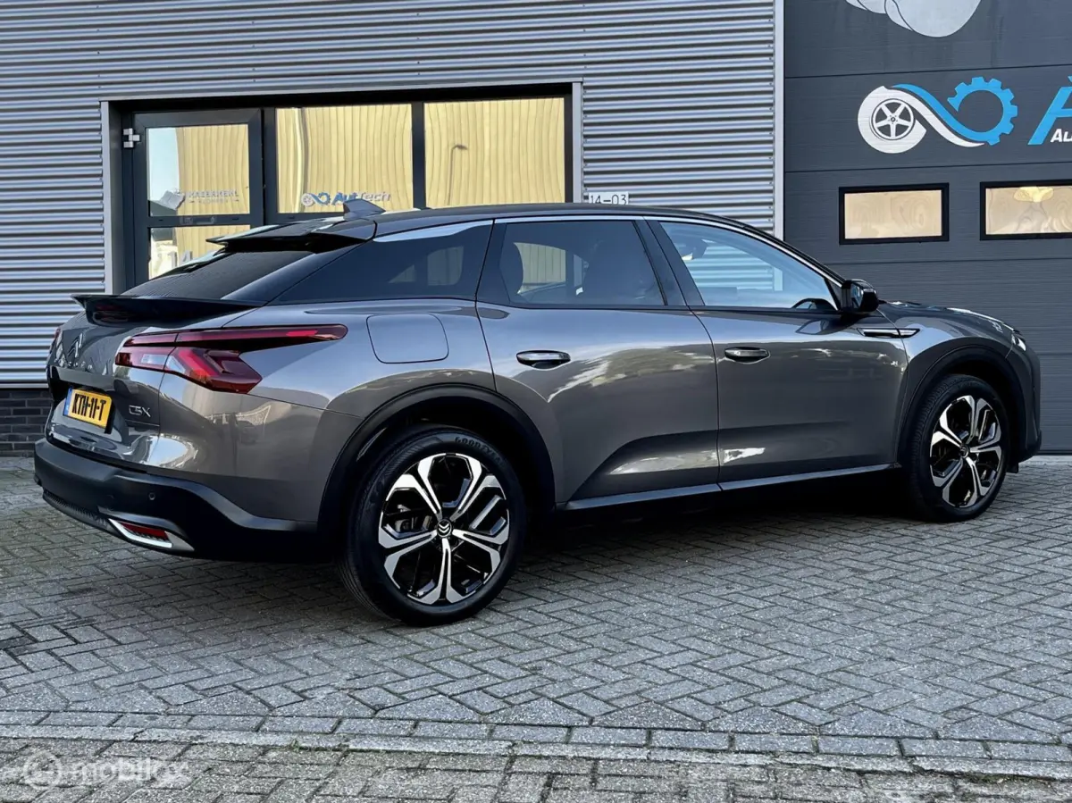 1.6 Plug-in Hybrid 225 Shine ACC Keyless All-in