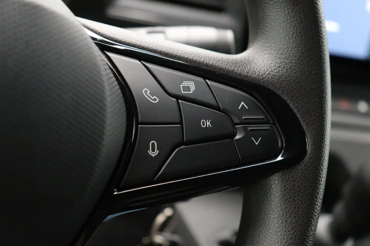 T35 2.0 dCi 130 L3H2 Advance | Airco | Handgeschakeld | Apple Carplay |