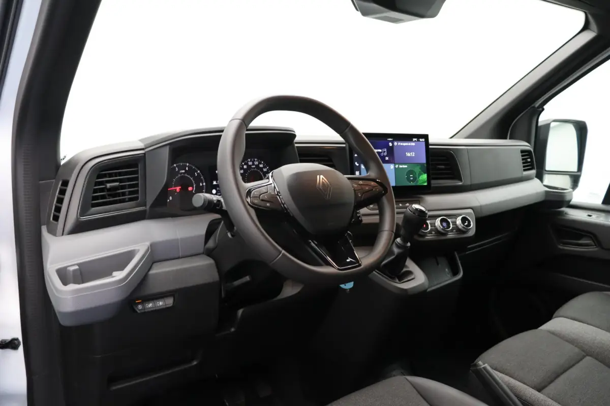 T35 2.0 dCi 130 L3H2 Advance | Airco | Handgeschakeld | Apple Carplay |