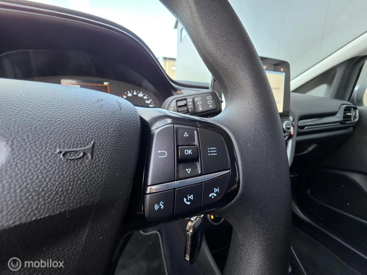 1.0 ECOBOOST 100PK CONNECTED | FACELIFT | 2022 |