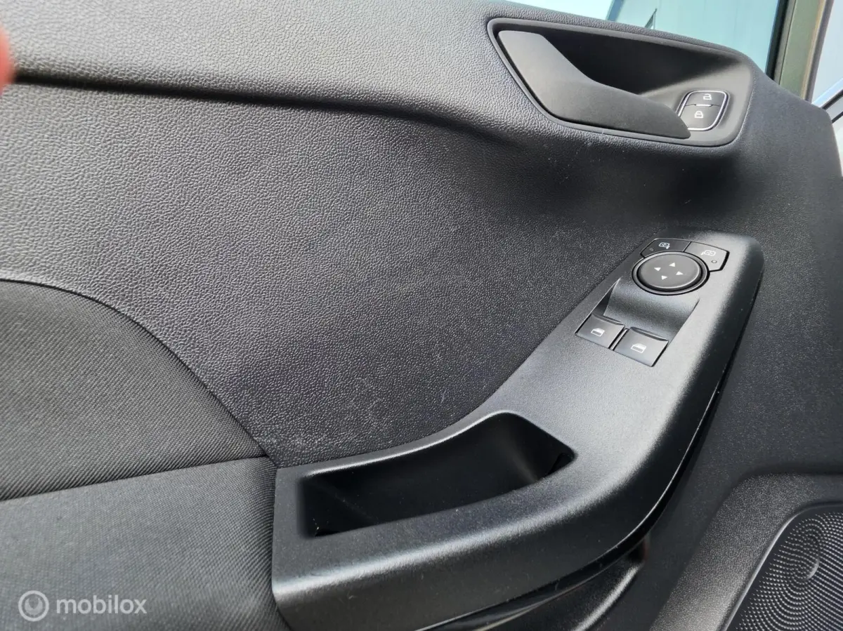 1.0 ECOBOOST 100PK CONNECTED | FACELIFT | 2022 |
