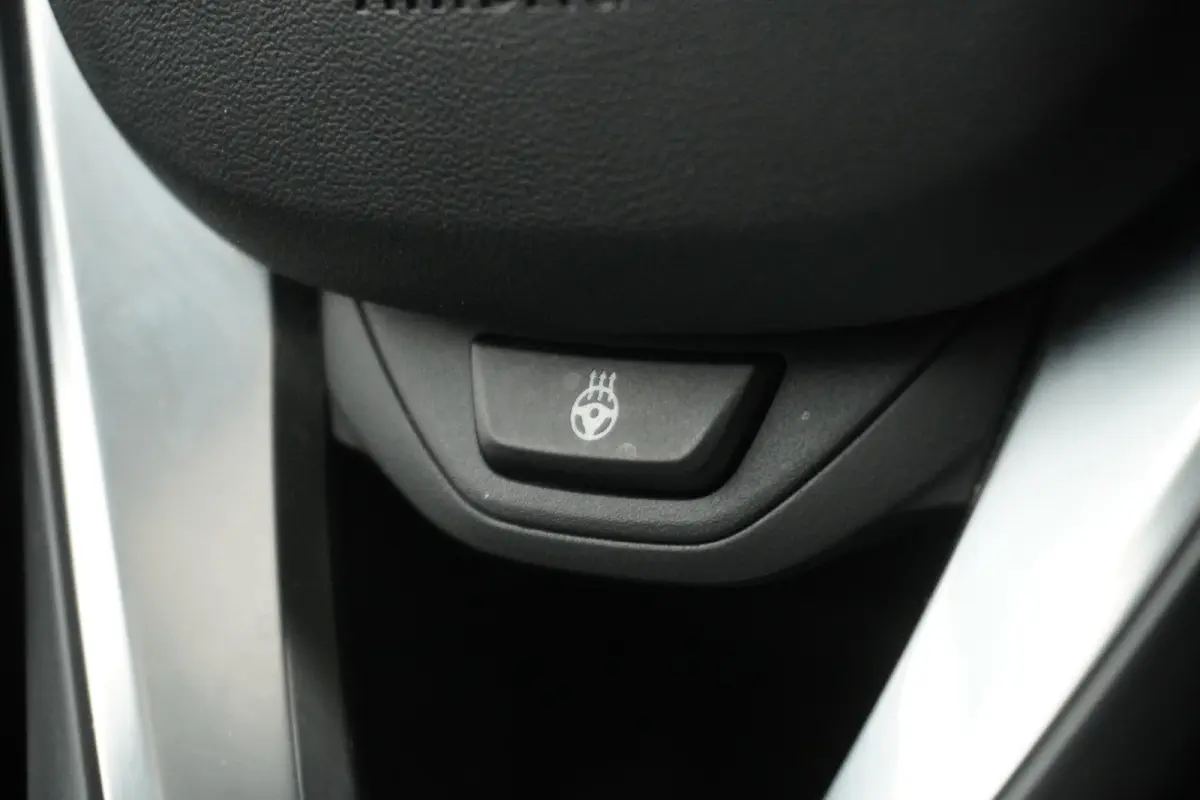 xDrive30e | High Executive | Trekhaak met elektrisch wegklapbare kogel | Achteruitrijcamera | Driving Assistant | HiFi System | Stuurwielrand Verwarmd |