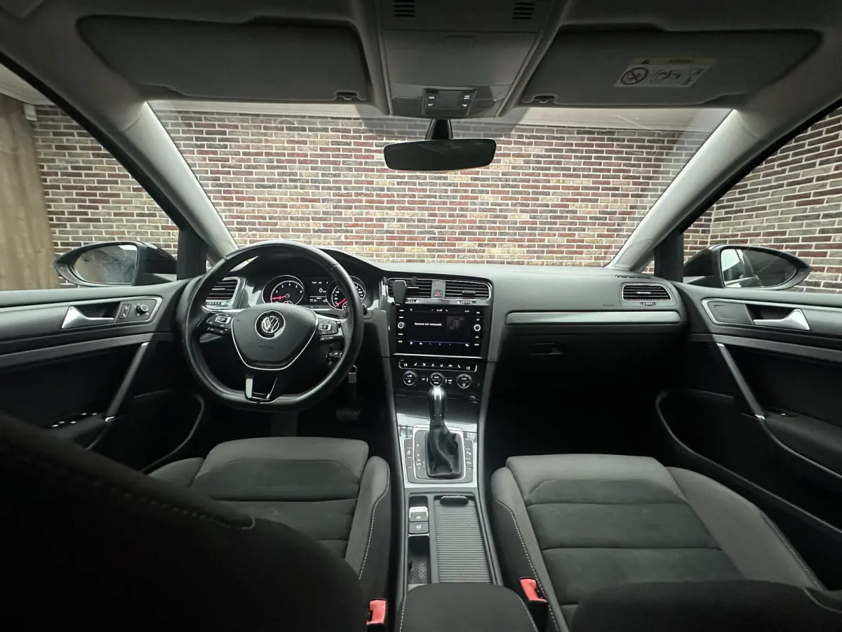 1.0 TSI Highline R-Line | Massage