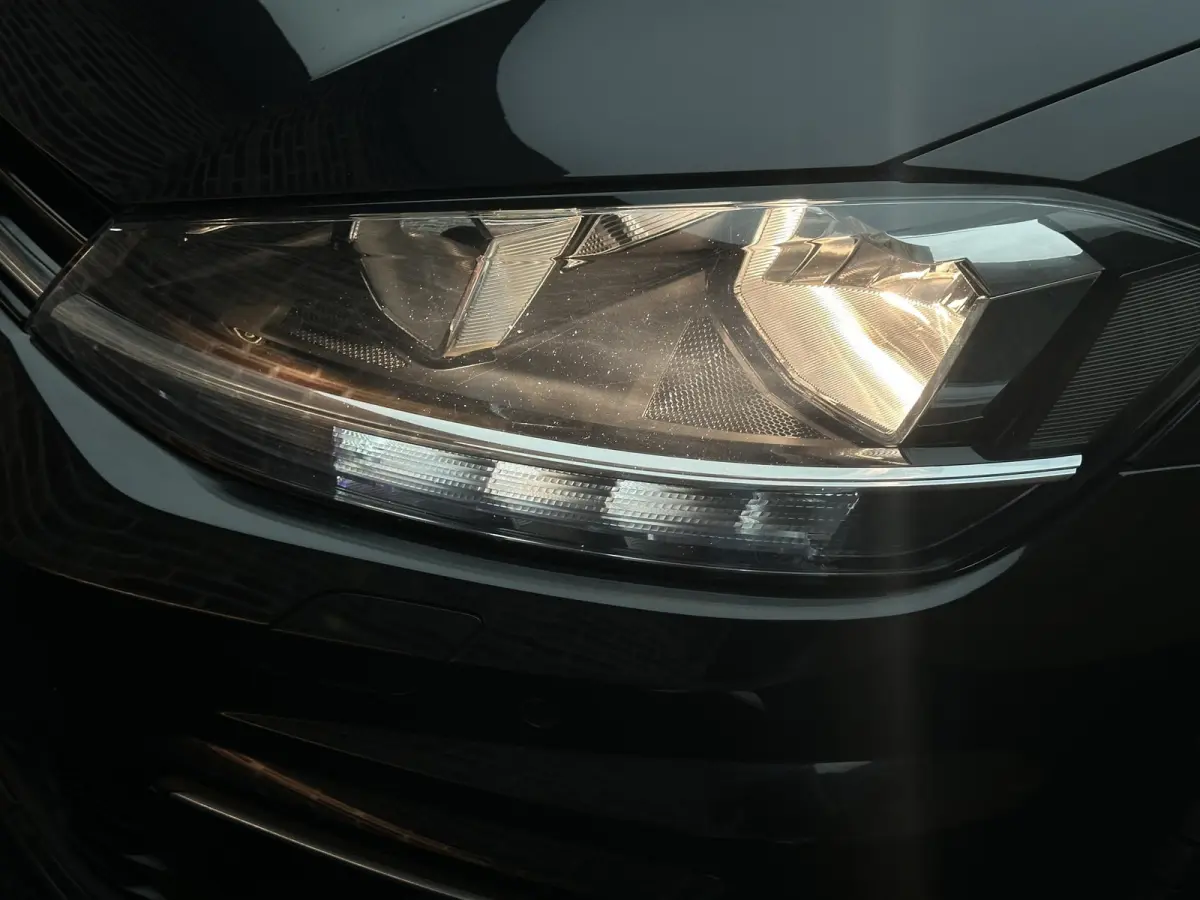 1.0 TSI Highline R-Line | Massage