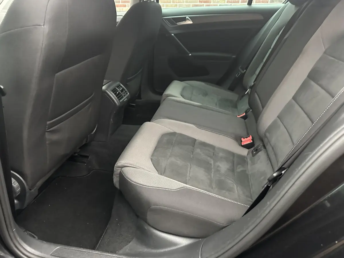 1.0 TSI Highline R-Line | Massage