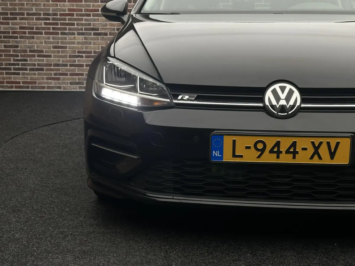 1.0 TSI Highline R-Line | Massage