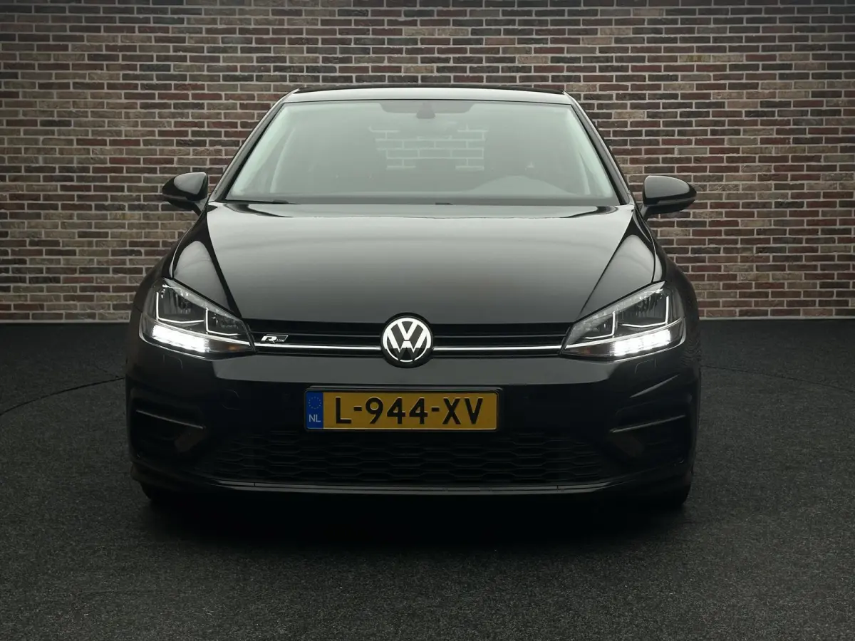 1.0 TSI Highline R-Line | Massage
