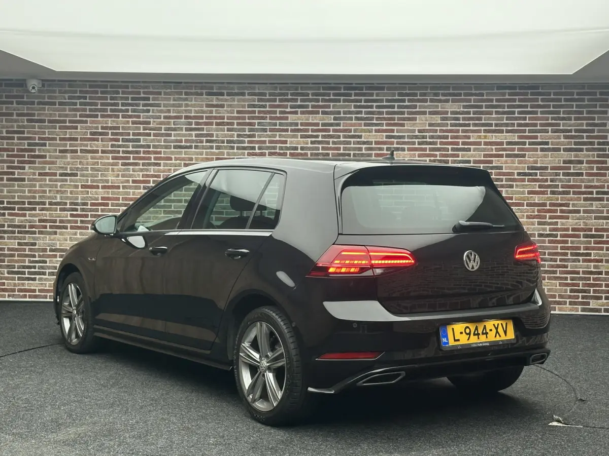 1.0 TSI Highline R-Line | Massage