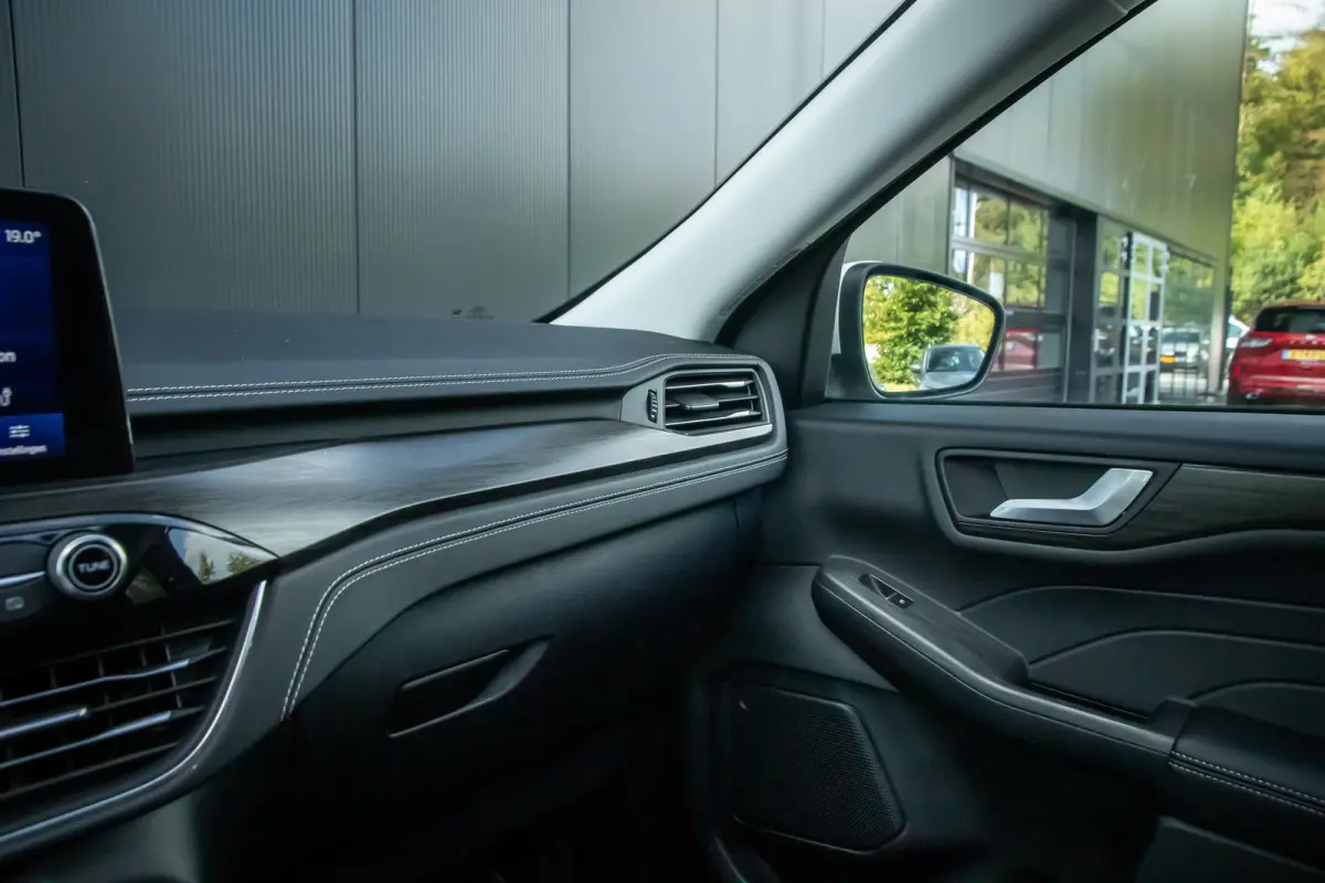 2.5 PHEV Vignale | 100 % dealer o.h. | Trekhaak | Panoramadak | Adaptieve cruise | Head-up display | B&O Audio | Winter-pack | Memory-seat | Dodehoek detectie