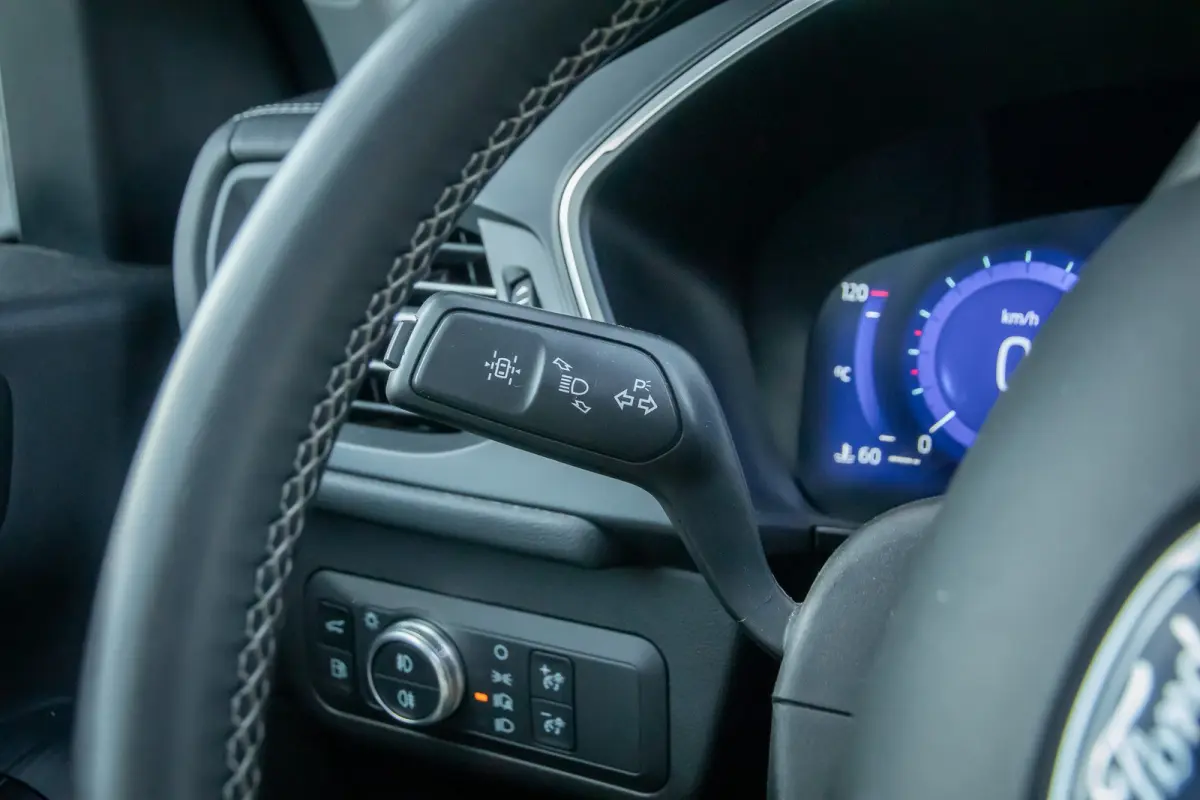2.5 PHEV Vignale | 100 % dealer o.h. | Trekhaak | Panoramadak | Adaptieve cruise | Head-up display | B&O Audio | Winter-pack | Memory-seat | Dodehoek detectie