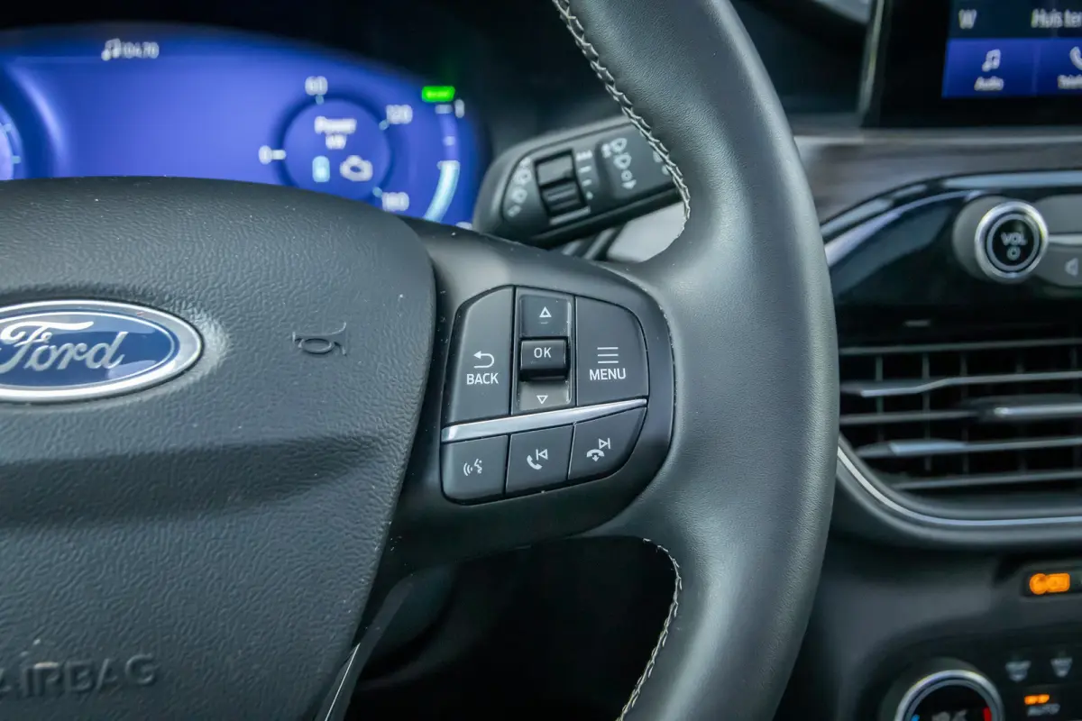 2.5 PHEV Vignale | 100 % dealer o.h. | Trekhaak | Panoramadak | Adaptieve cruise | Head-up display | B&O Audio | Winter-pack | Memory-seat | Dodehoek detectie