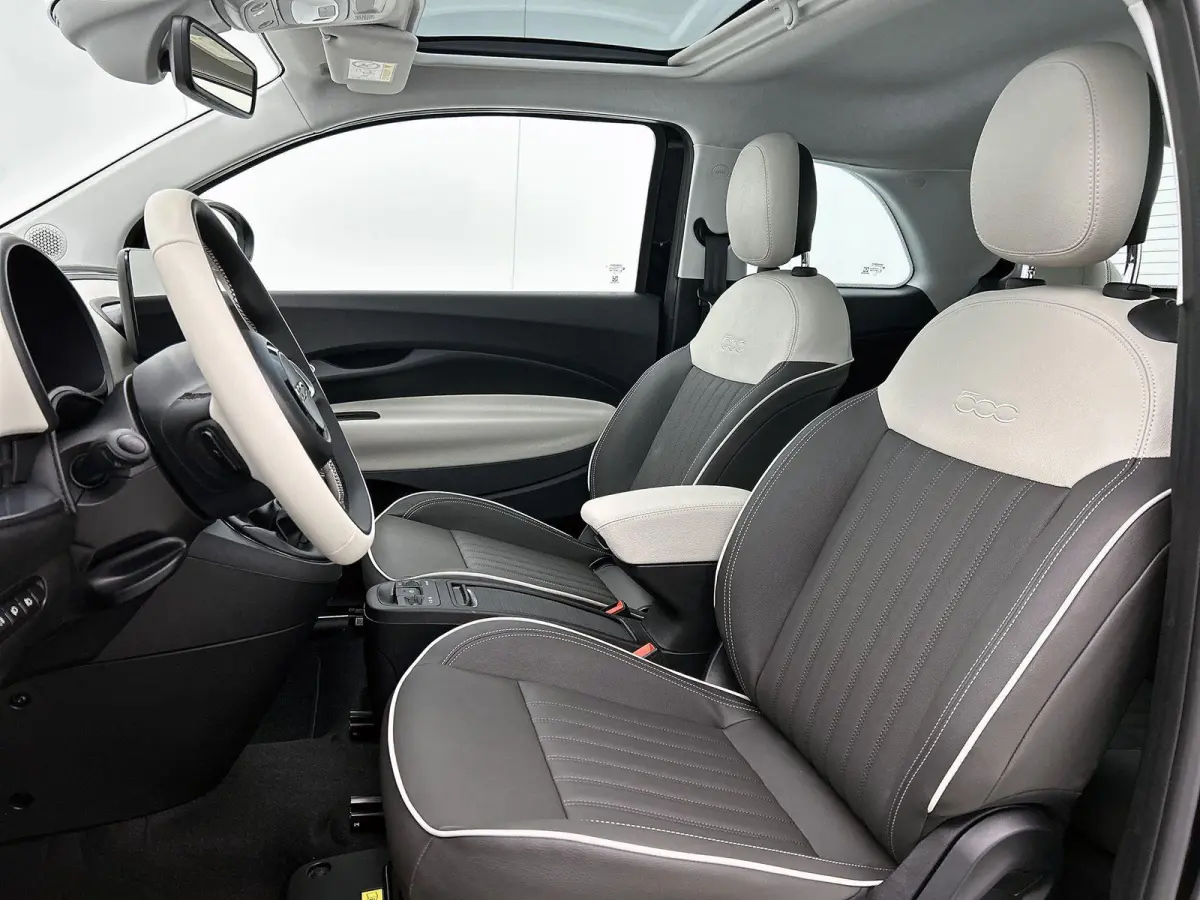 1.0 65pk Hybrid La Prima | VOORRAAD VOORDEEL | Climate Control | Apple CarPlay/Android Auto | 16'' LM velgen | Glazendak | Camera | Cruise Control | Stoelverwarming | LED |