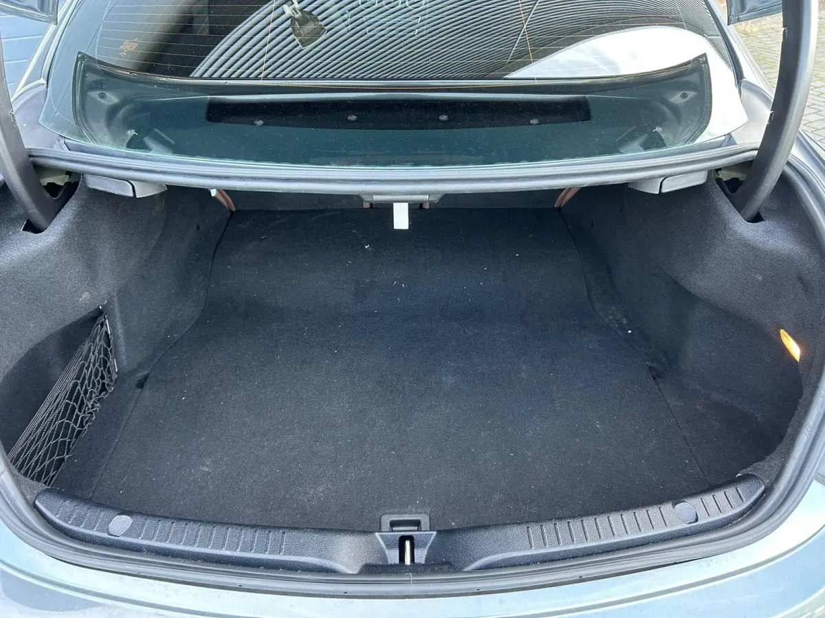 180 EDITION ONE I AUTOMAAT I SCHUIF/KANTELDAK I LEDEREN BEKLEDING I STOELVERWARMING