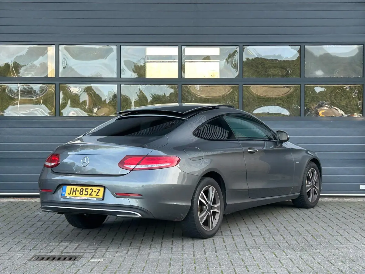 180 EDITION ONE I AUTOMAAT I SCHUIF/KANTELDAK I LEDEREN BEKLEDING I STOELVERWARMING