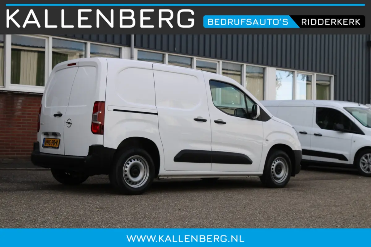 1.5D 102Pk Edition / Navi / Carplay / Multi stuur