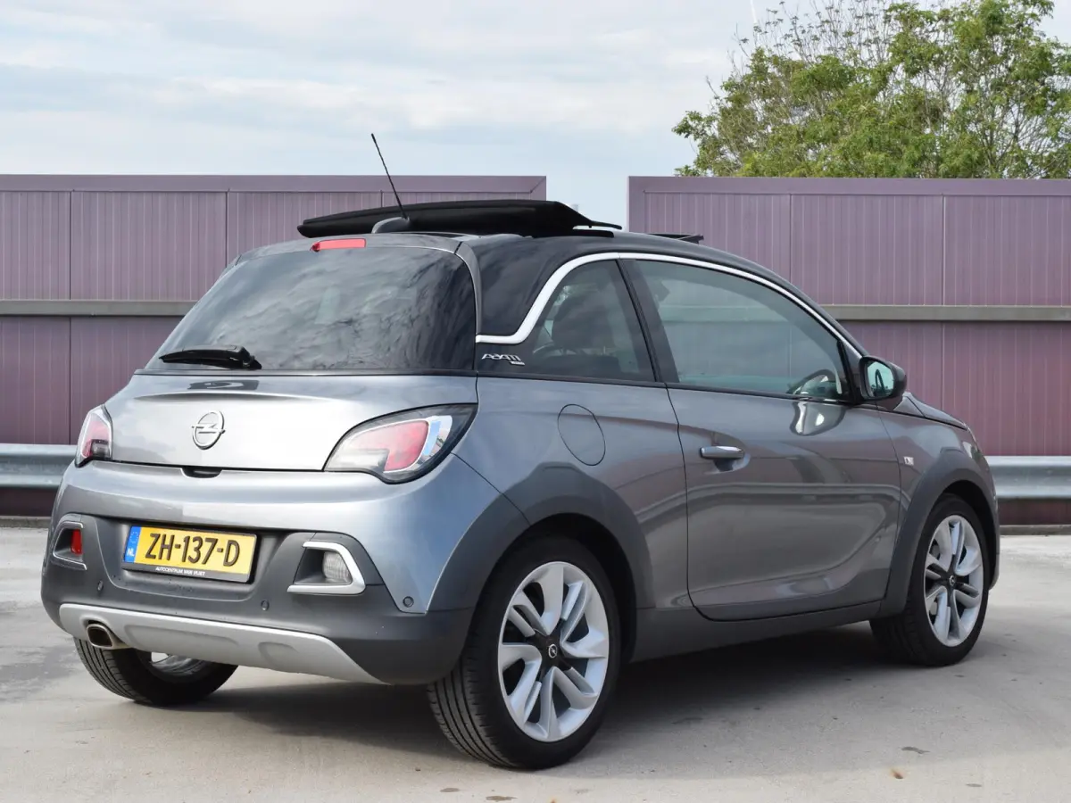 1.0 Turbo Rocks BlitZ | 90 PK | STOELVERWARMING | STUURVERWARMING | NAVI | CARPLAY | CLIMATE CONTROL | 39.166 KM!