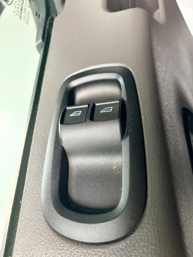 SERVICEWAGEN ELEKTRISCH AUTOMAAT 350 L2H2 Trend 68 kWh BOTT INRICHTING, V230 OMVORMER, RIJKLAARPRIJS!