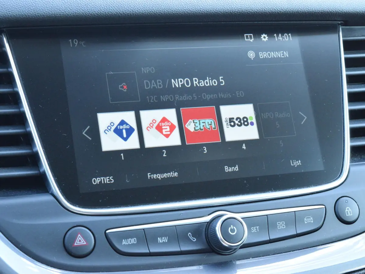 1.2 Turbo Innovation | AUTOMAAT | 130 PK | TREKHAAK | PARKEERSENSOREN MET CAMERA | CLIMATE CONTROL | NAVI | 53.544 KM