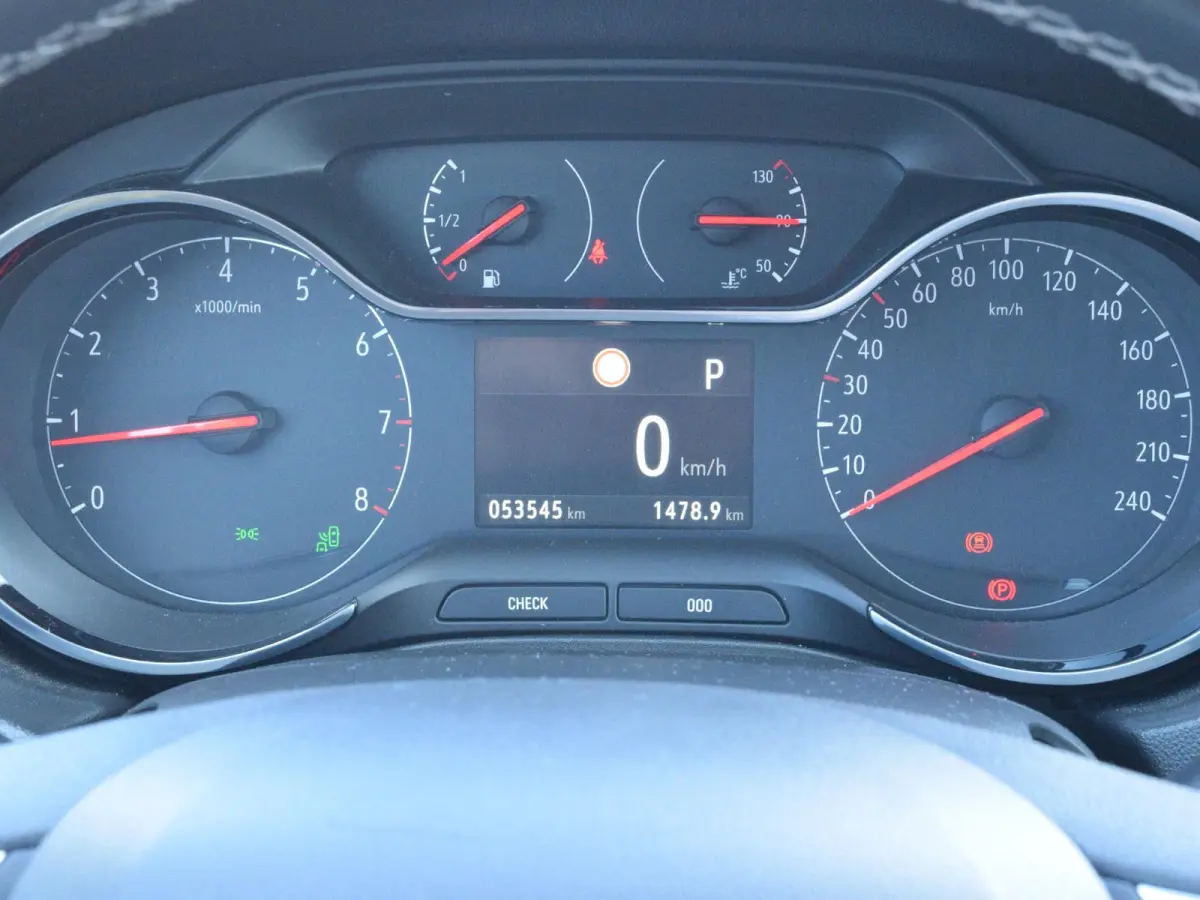1.2 Turbo Innovation | AUTOMAAT | 130 PK | TREKHAAK | PARKEERSENSOREN MET CAMERA | CLIMATE CONTROL | NAVI | 53.544 KM
