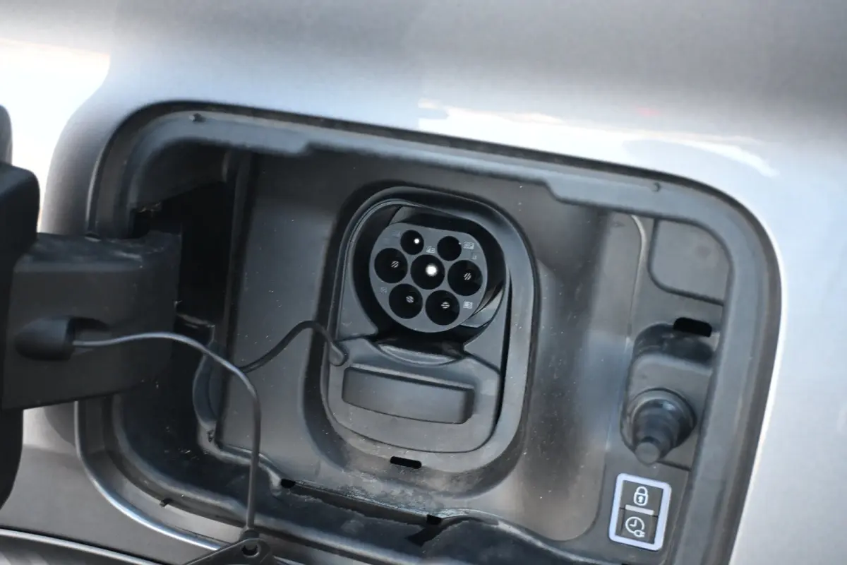 Max 113pk Extended Range 54 kWh DEMO-DEAL! Tot 8 jaar Garantie! | Navi by App | Full Led | Elektr. Ramen Voor & Achter | Cruise control | DAB | Comfort stoelen |